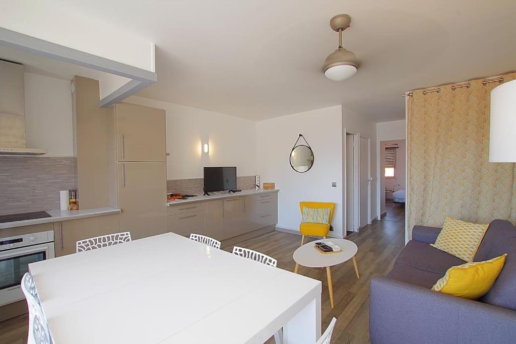 Appartement Calme Et Moderne Avec Vue Mer 74 Кане-ан-Руссійон Екстер'єр фото